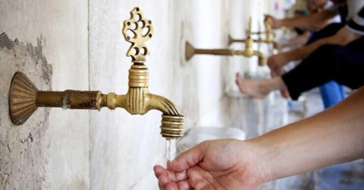 Her Müslümanın Bilmesi Gereken Otuz İki (32) Farz Nelerdir?